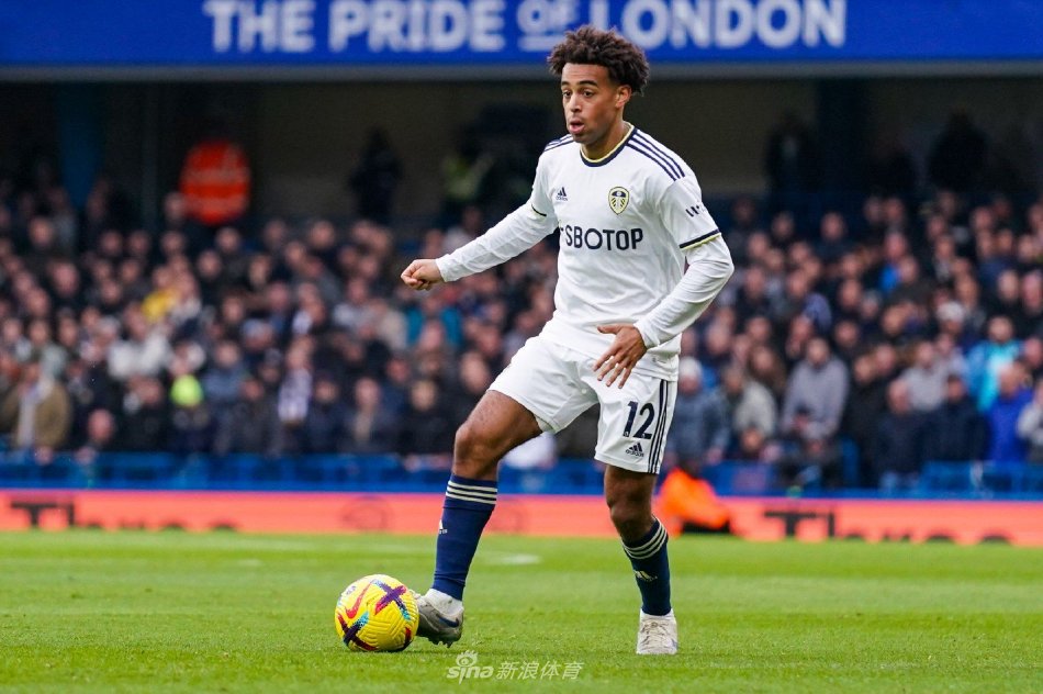 都应当在此 都应当在此