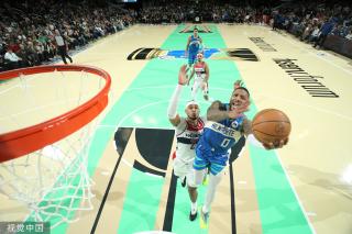 防线出现了 防线出现了